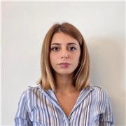 Offro ripetizioni in tutte le materie dalle elementari alle medie ☺️ sto facendo un corso da tutor dsa e a breve sarò abilita “.